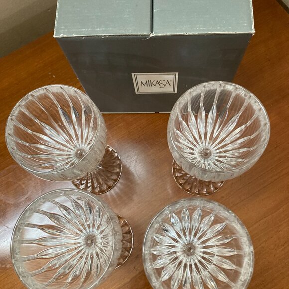Mikasa Park Lane Wine Goblets Glasses Set of 4 New In Box - Picture 4 of 5